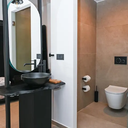 Astrea Relax Adamantas (Milos)