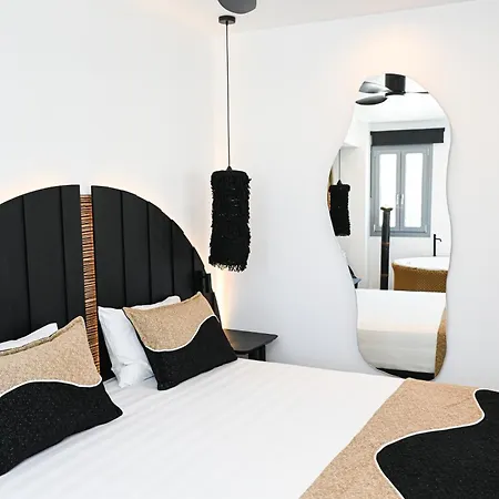 Astrea Relax Adamantas (Milos)